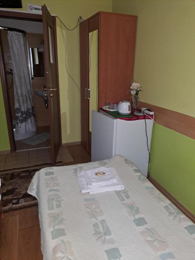 Hotelik Warmia -Pensjonat, Hostel Lidzbark Warmiński Exterior foto